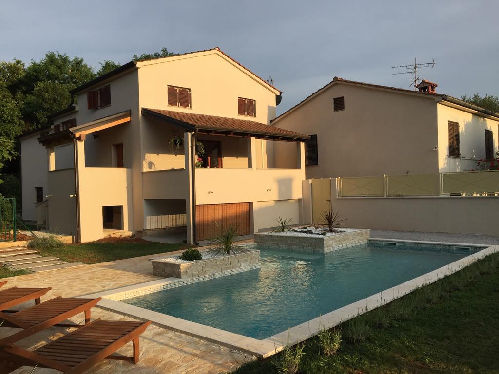 Holiday Home Maver Forty Poreč Exterior foto